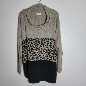 Maurices  24/7 Leopard Sweater Plus‎ Size 2X Lightweight Cowl Neck Soft Pullover